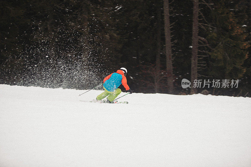 粉滑雪