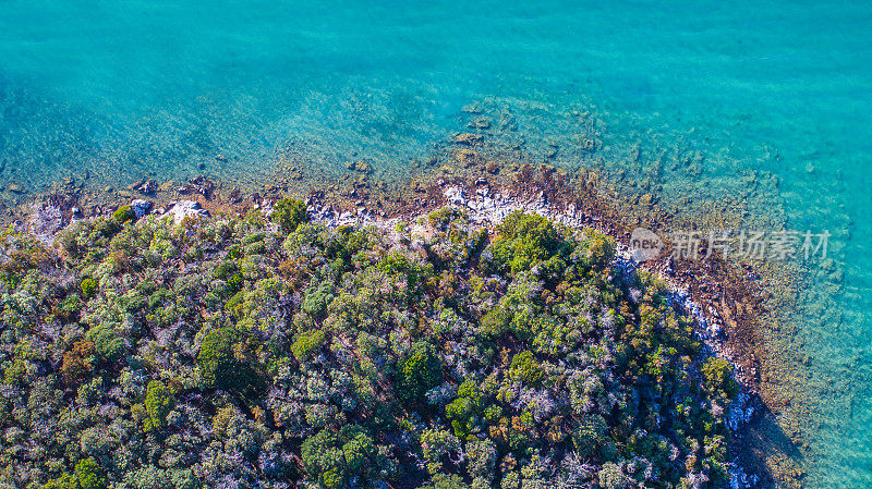 克罗地亚海岸线的Arial视图
