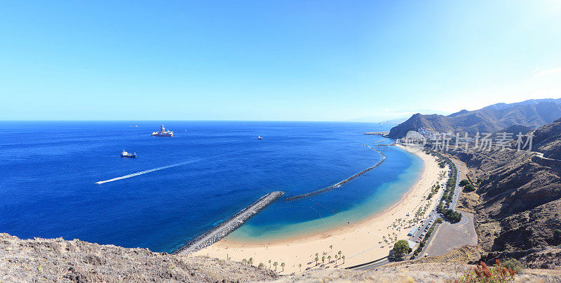 特雷西塔斯海滩全景