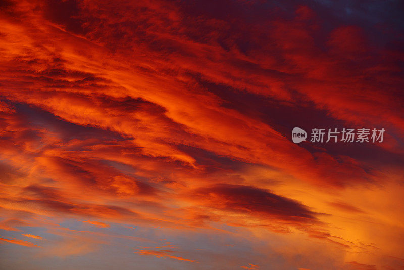 日落的天空cloudscape