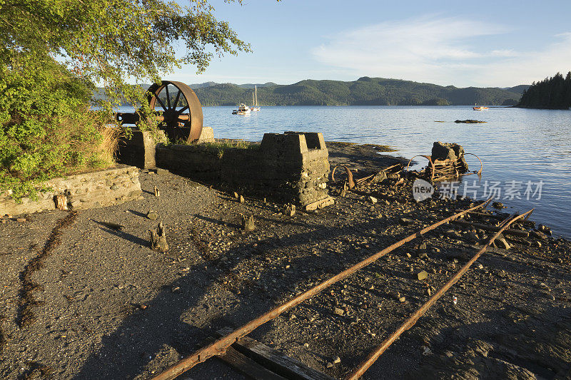 夏洛特女王城伐木铁路熊皮湾海达瓜伊加拿大不列颠哥伦比亚省