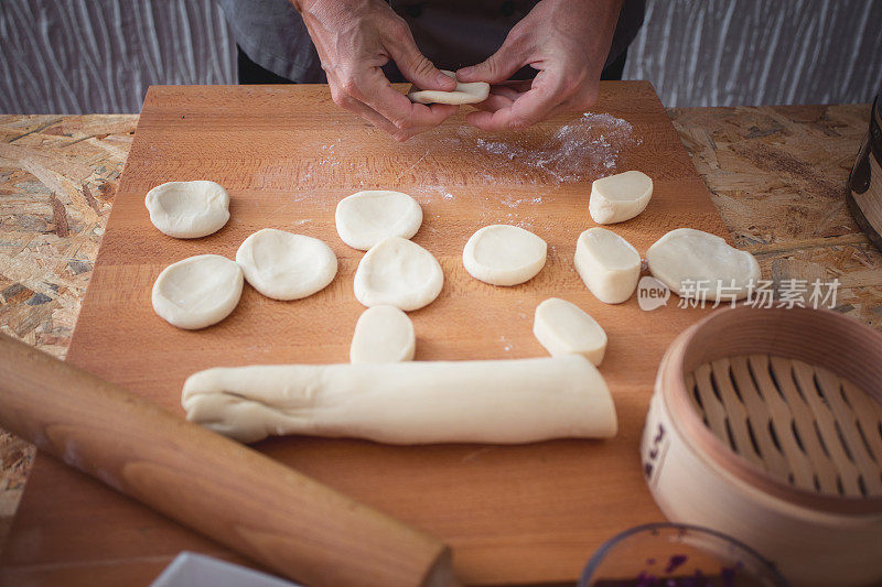 中国饺子的制作工艺