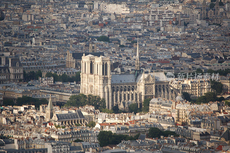 巴黎地标性建筑
