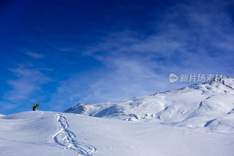 提升与雪鞋