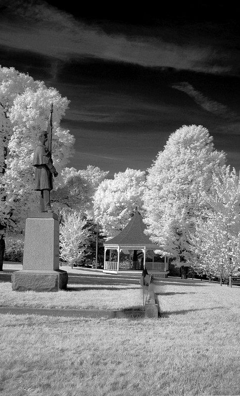 内战Monument-Infrared