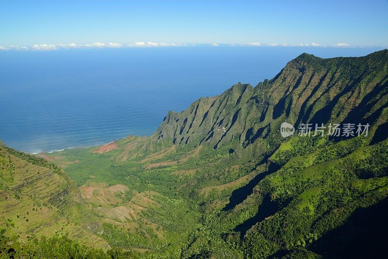 夏威夷考艾岛卡拉劳山谷