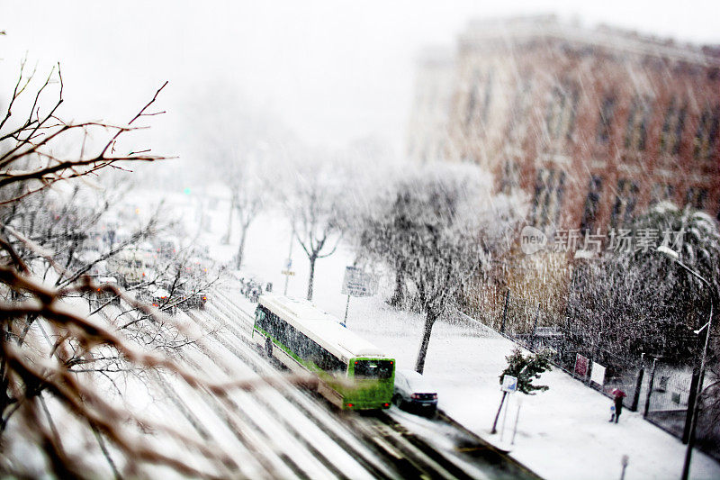 街上的雪