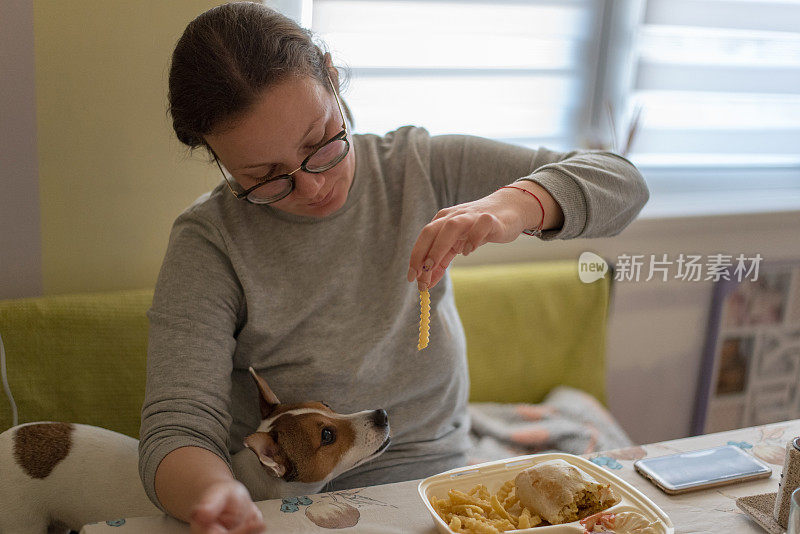 午餐时间