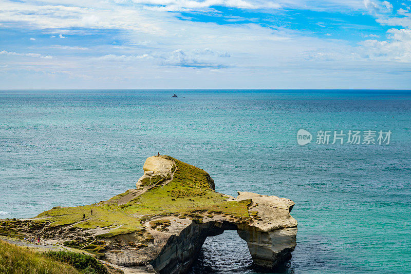 隧道海滩在新西兰南岛，达尼丁，新西兰