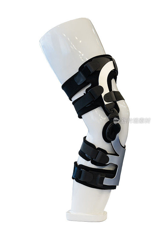 白色背景的腿上的膝盖支撑支架