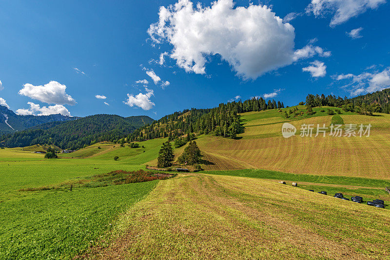 布雷斯或普拉格斯山谷在南蒂罗尔-阿尔卑斯特伦蒂诺上阿迪杰意大利