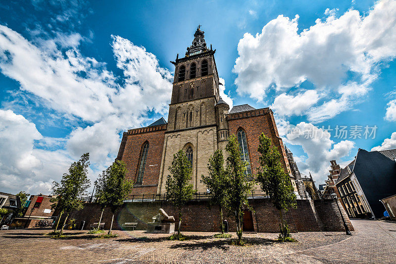 宏伟的圣斯蒂芬教堂在奈梅亨，荷兰