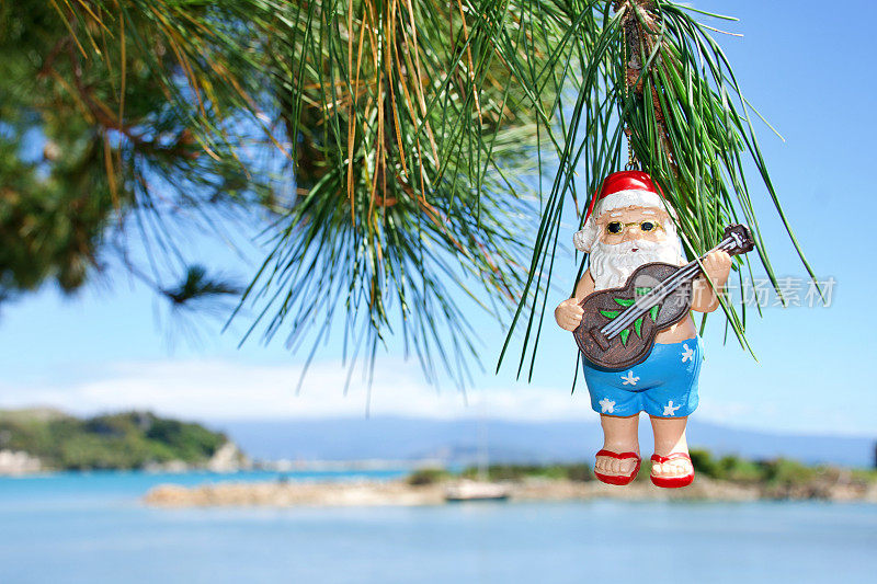 夏季圣诞老人在海滩场景装饰