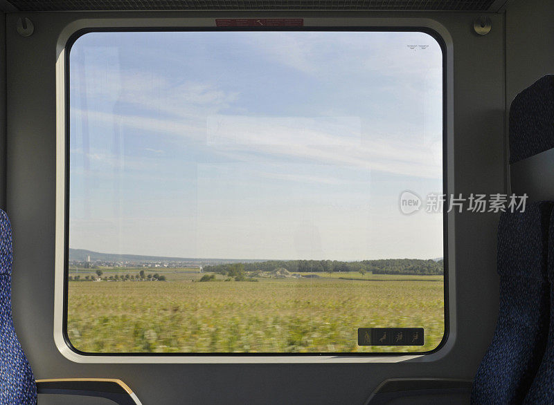 火车窗口