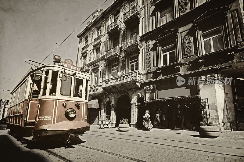 土耳其伊斯坦布尔Beyoglu缆车的复古形象