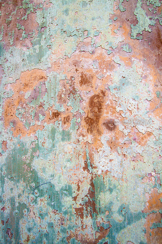 旧西西里墙壁背景纹理:斑驳的绿松石-橙-棕色