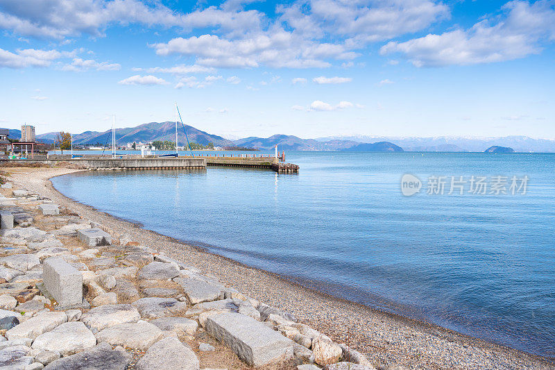 富士山和阿什湖，箱根和观光船在日本的秋天