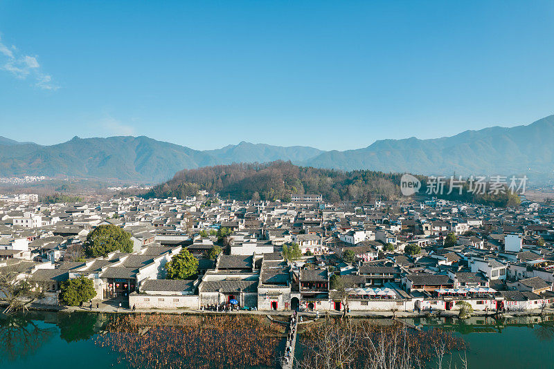 鸟瞰洪村——中国绘画中的一个村庄