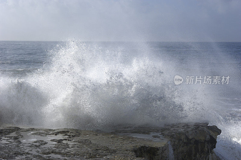 汹涌的海浪