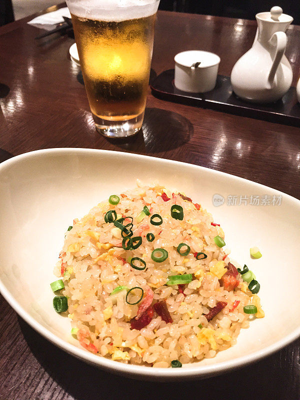 餐厅里的日本素饭