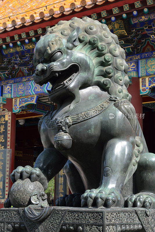 颐和园的狮子雕塑