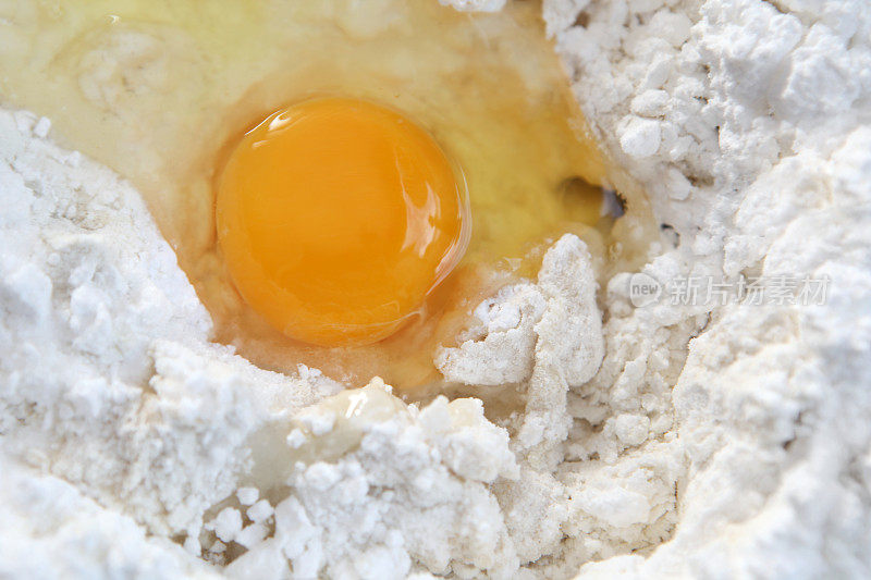 面包制作系列，鸡蛋面粉