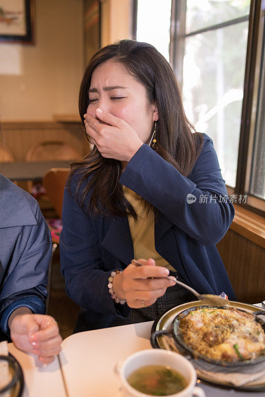 哦，太辣了!