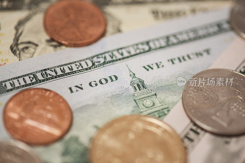美元(USD)纸币和硬币