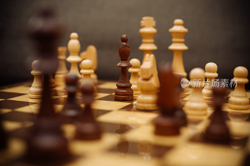棋类游戏，策略和决策