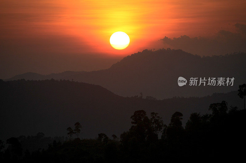 亚齐，seulawah山之间的日出景象