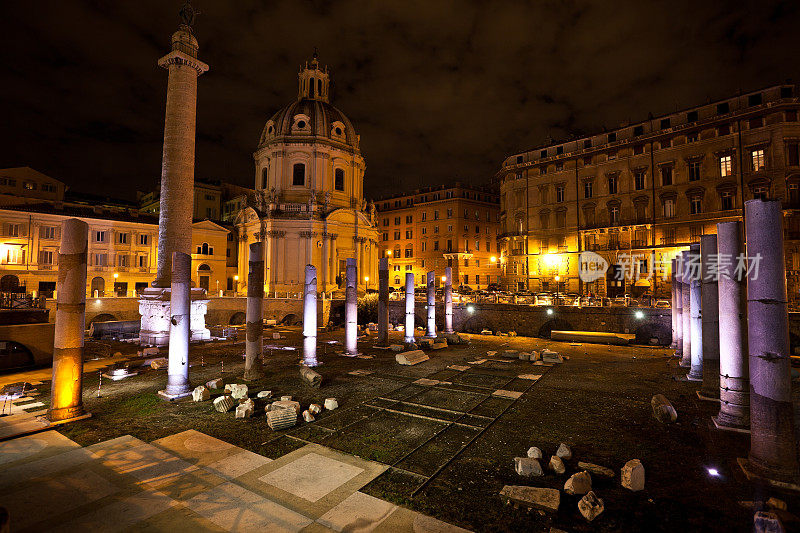 罗马图拉真广场遗址，罗马