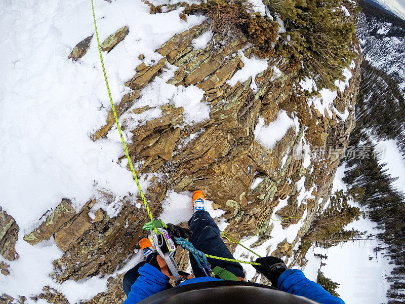 滑雪登山绳索下降