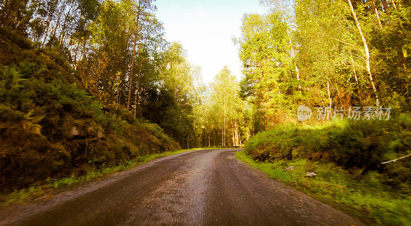 挪威的森林道路