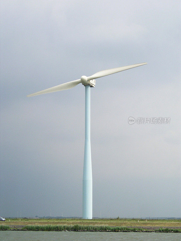 两台叶片风力涡轮机