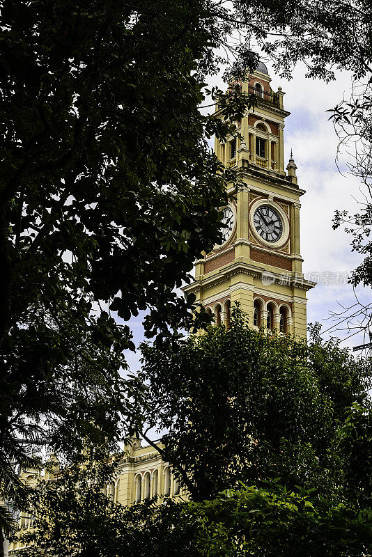 巴西圣保罗鲁兹火车站钟楼
