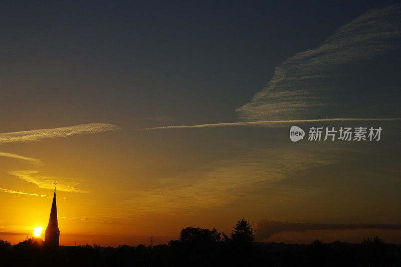 黎明的场景