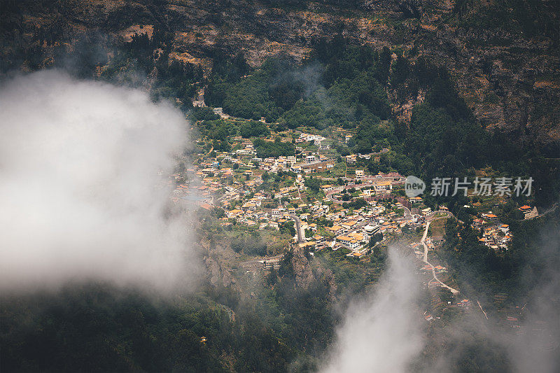 马德拉岛上的村庄