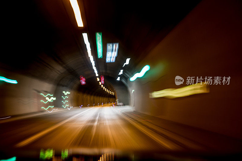 高速公路隧道的运动模糊