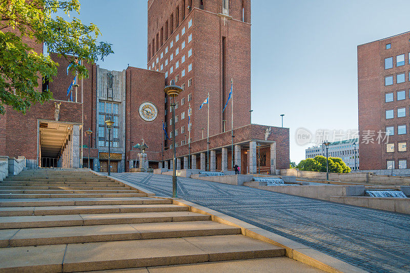 奥斯陆市政厅和挪威奥斯陆的街道