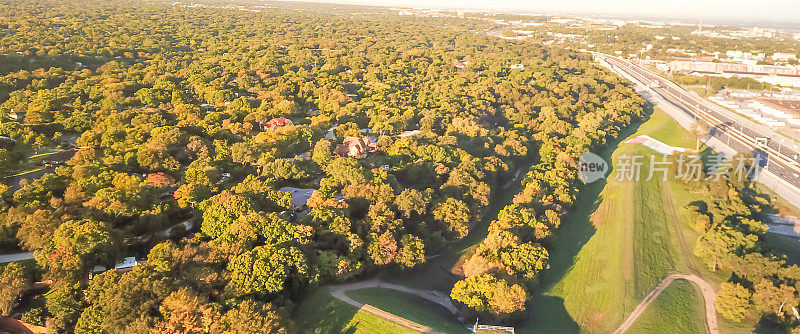 全景俯视图Kessler公园社区附近的市中心达拉斯，得克萨斯州