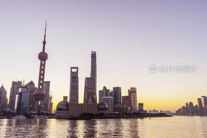 上海现代城市的天际线