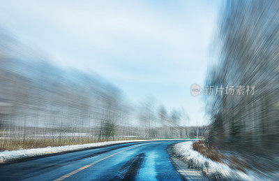 冬天的雪路