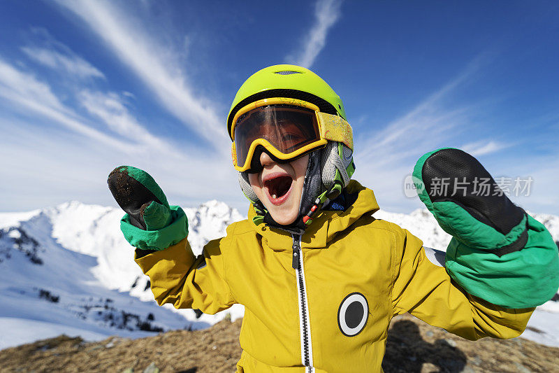 寒假在滑雪胜地