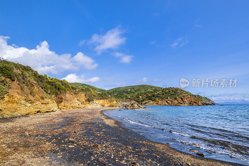 厄尔巴岛，东岸一瞥(意大利托斯卡纳群岛)