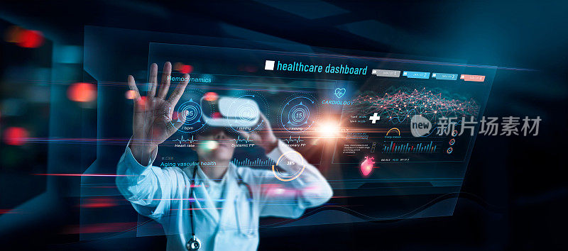 医疗保健和医疗技术，医生戴着VR头盔，诊断数据从患者全息记录在虚拟界面上，创新，科学和技术在全球网络上。