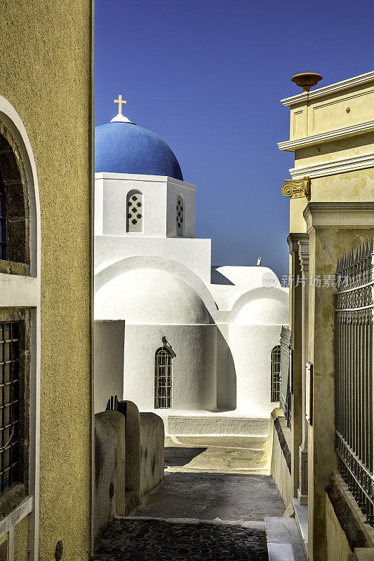 希腊圣托里尼岛伊亚的宗教教堂
