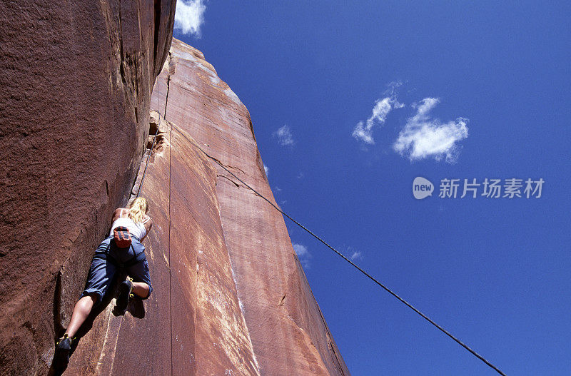 在犹他州Rockclimbing