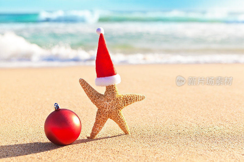 圣诞海星圣诞老人在夏威夷热带海滩度假
