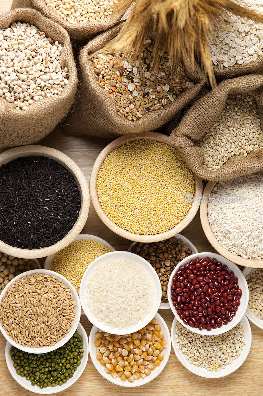 稻米,燕麦,红豆,玉米,绿豆,薏仁,糯米,黑糯米,小米,