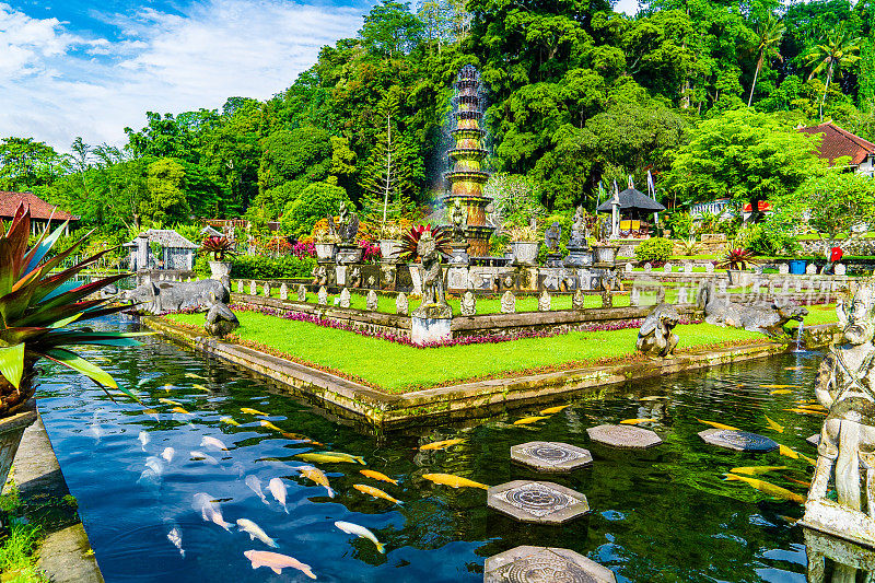 巴厘岛得拉甘水宫花园